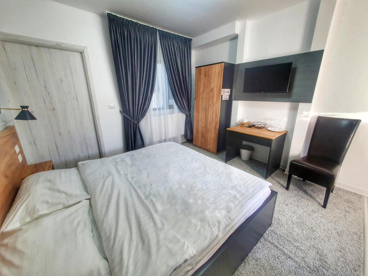 Vily Luxury Rooms Foksány Kültér fotó