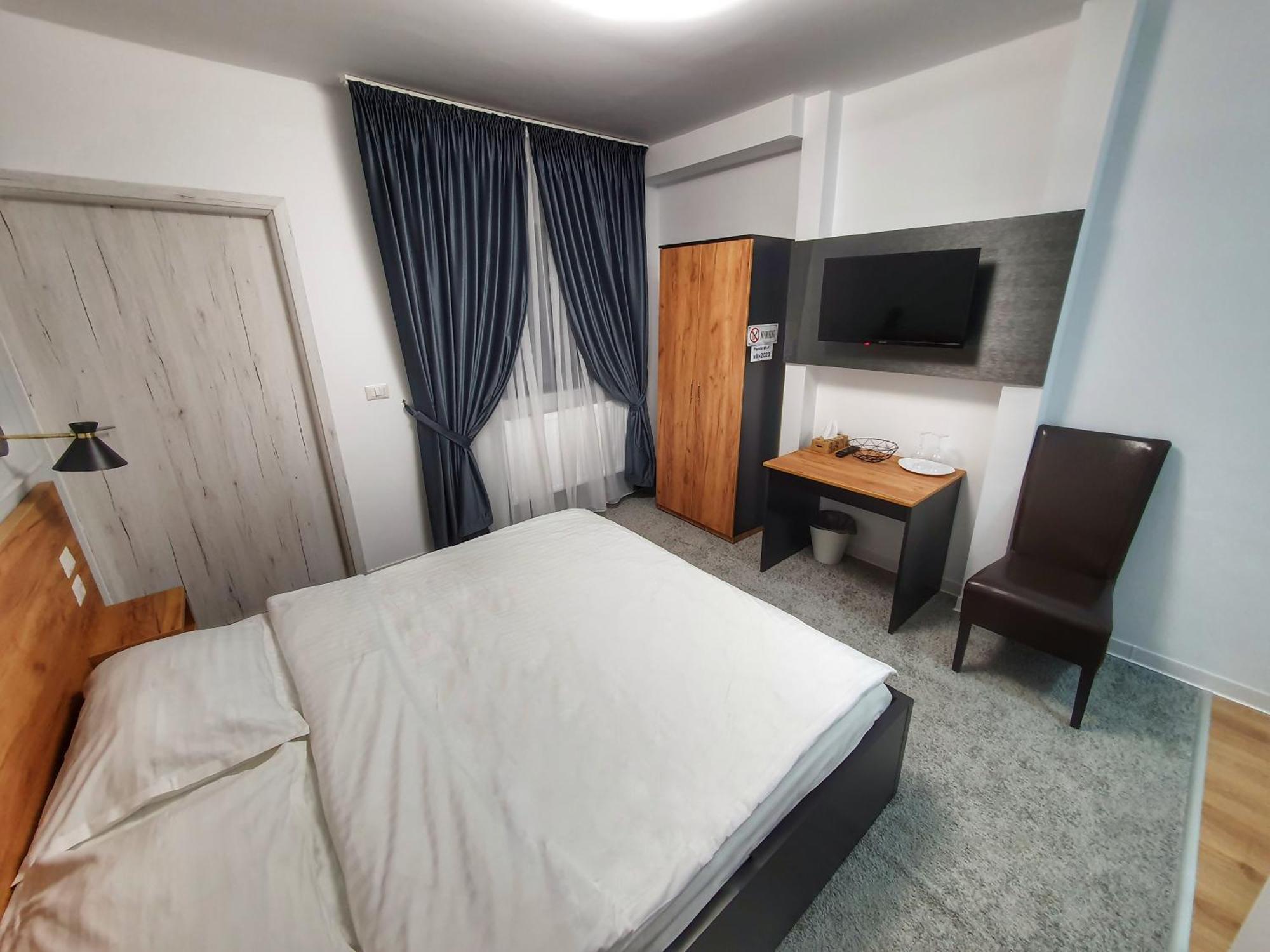 Vily Luxury Rooms Foksány Szoba fotó