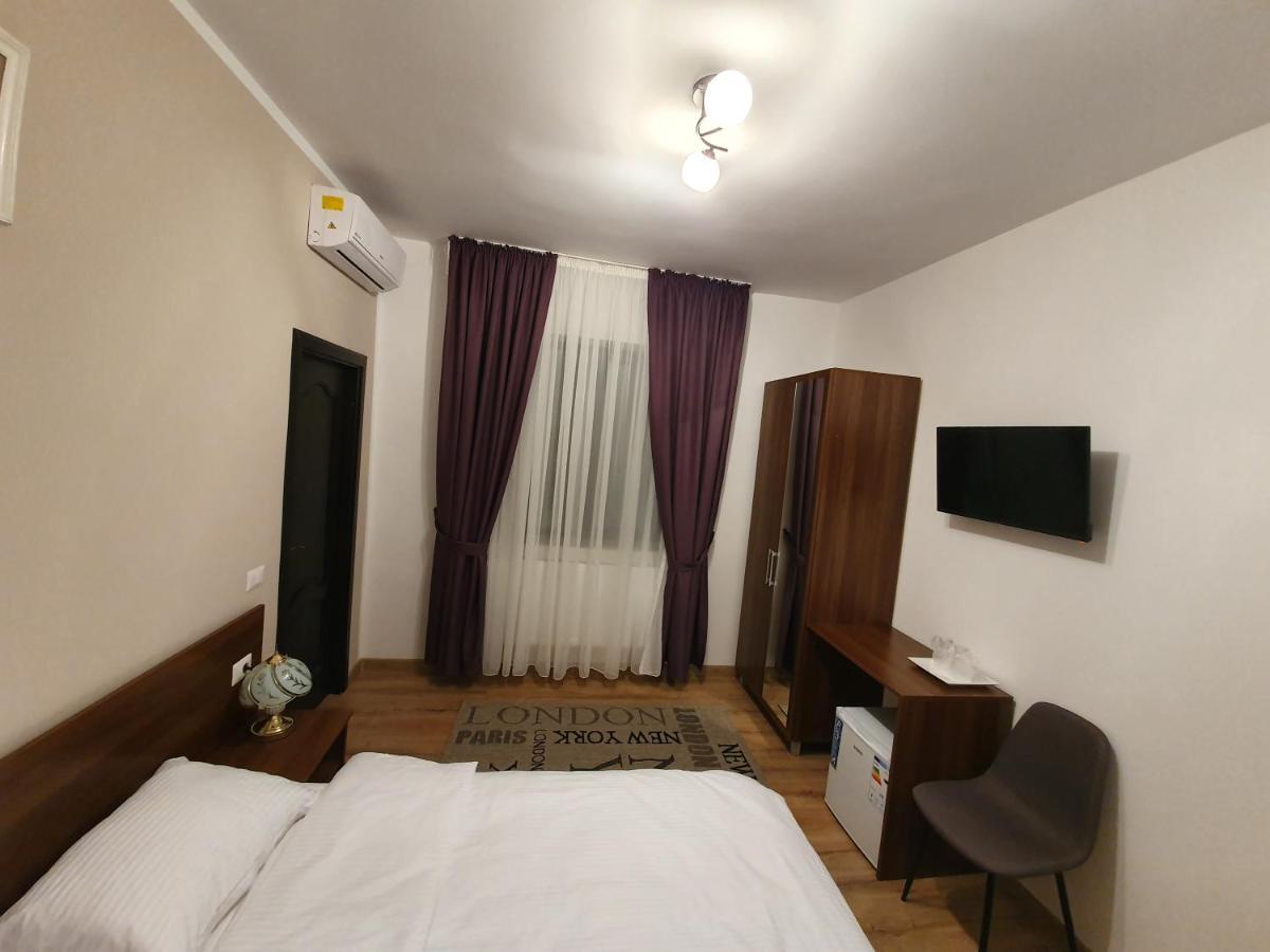 Vily Luxury Rooms Foksány Kültér fotó