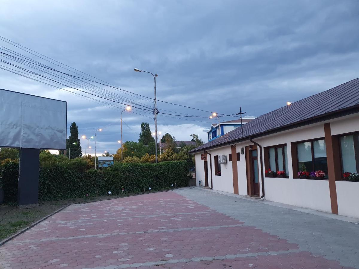 Vily Luxury Rooms Foksány Kültér fotó